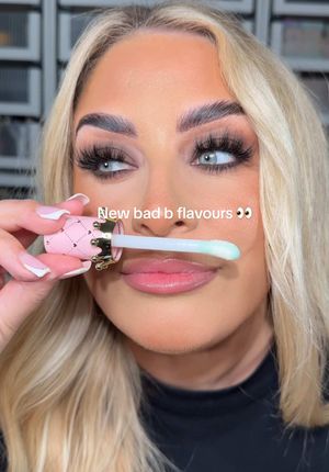 Video post by @beckymorganmakeup on TikTok