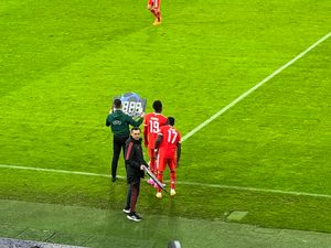 Image post by @FCBayern on Twitter