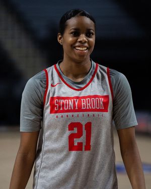 Image post by @stonybrookwbb on Instagram