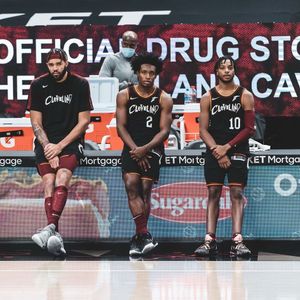 Image post by @collinyoungbull on Instagram