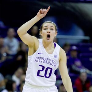 Image post by @uw_wbb on Instagram
