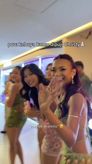 Video post by @vellaniia on TikTok