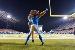 Image post by @roarynfl on Instagram