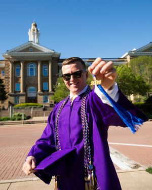 Image post by @westerniluniv on Instagram