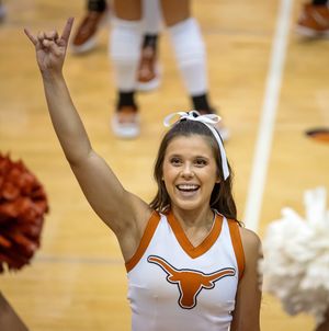 Image post by @UTexasSpirit on Twitter