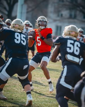 Image post by @navyfb on Instagram