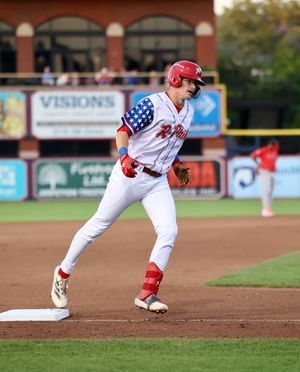 Image post by @fightins on Instagram