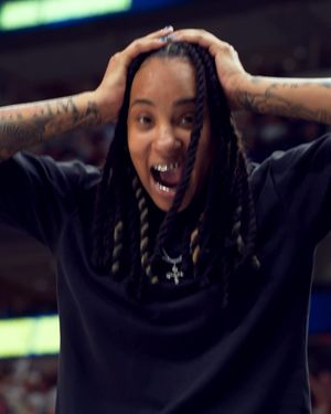 Image post by @dallaswings on Instagram