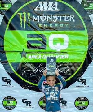 Image post by @lorettalynnmx on Instagram