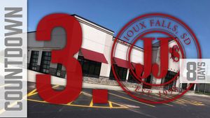 Image post by @jjswinesf on Instagram