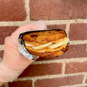 Image post by @bagelstreetdeli on Instagram