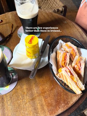 Image post by @cassiestokes on Instagram