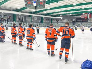 Image post by @UTEPHockeyClub on Twitter