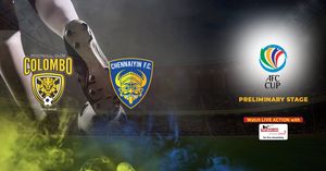 Image post by @thepaparefootball on Facebook