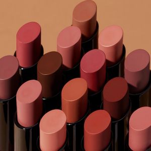 Image post by @maybelline on Instagram