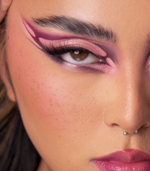 Image post by @blinkingbeaute on Instagram