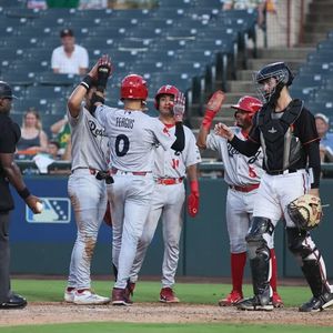 Image post by @fightins on Instagram