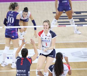 Image post by @volleybaldames on Instagram