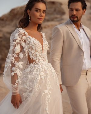 Image post by @dama_couture on Instagram