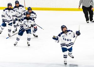 Image post by @stahawkswhockey on Instagram