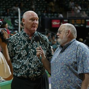 Image post by @hawaiibasketball on Instagram