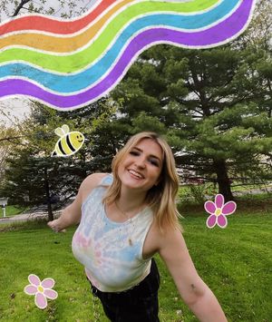 Image post by @gabbyfrostdesigns on Facebook