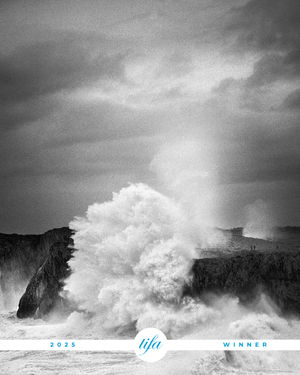 Image post by @tokyofotoawards on Instagram