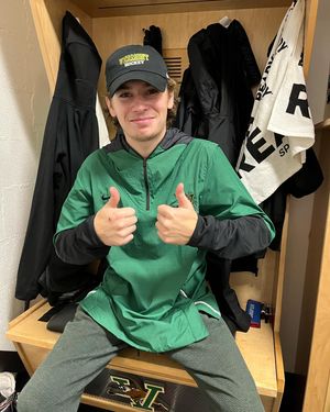 Image post by @uvmwhockey on Instagram