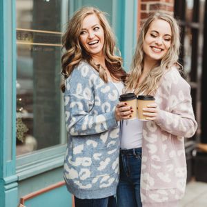 Image post by @shopfillyflair on Instagram