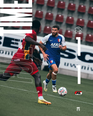Image post by @azalkmaar on Instagram