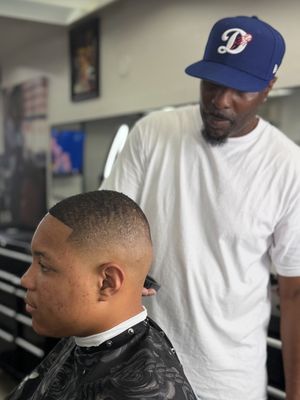 Image post by @jbez.barbershop on Instagram