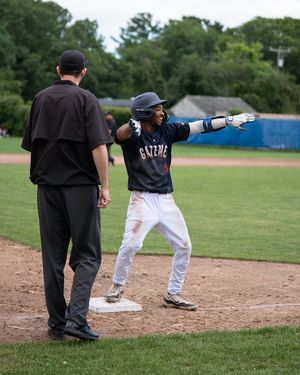 Image post by @warehamgatemen on Instagram