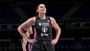 Video post by @wnba on YouTube