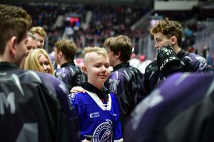 Image post by @OHLSteelheads on Twitter