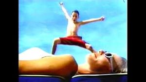 Video post by @cowmissing on YouTube