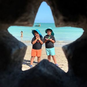 Image post by @soyhelimartinez on Instagram