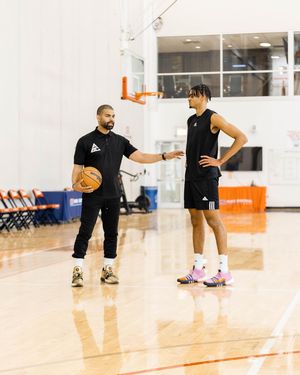 Image post by @timmartinbball on Instagram