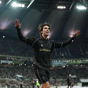 Image post by @kaka on Instagram