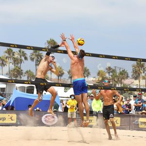 Image post by @avpuncovered on Instagram