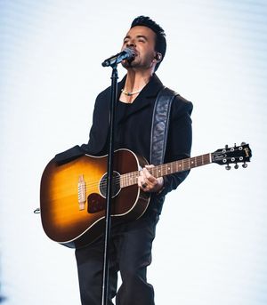 Image post by @luisfonsi on Instagram