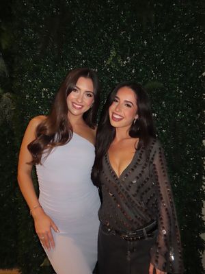 Image post by @carolinecestaro on Instagram