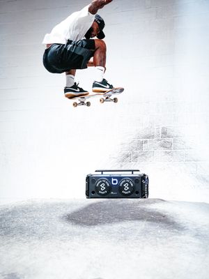 Image post by @bumpboxx on Instagram