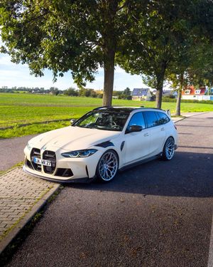 Image post by @s58.m3 on Instagram