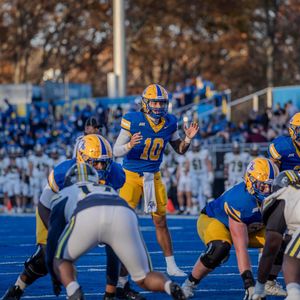 Image post by @unewhavenfb on Instagram