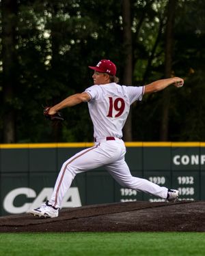 Image post by @elonbaseball on Instagram