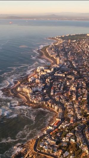 Video post by @droneartgallery on Instagram