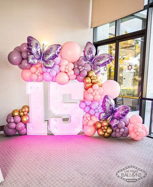 Image post by @lasvegasballoons on Instagram