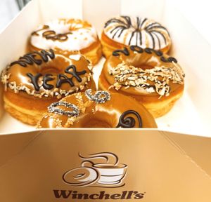 Image post by @winchellsdonuthouse on Instagram