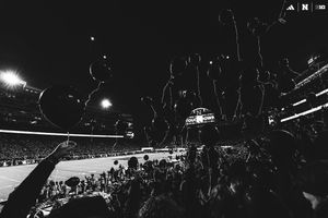 Image post by @Huskers on Twitter