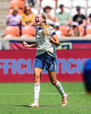 Image post by @reignfc on Twitter